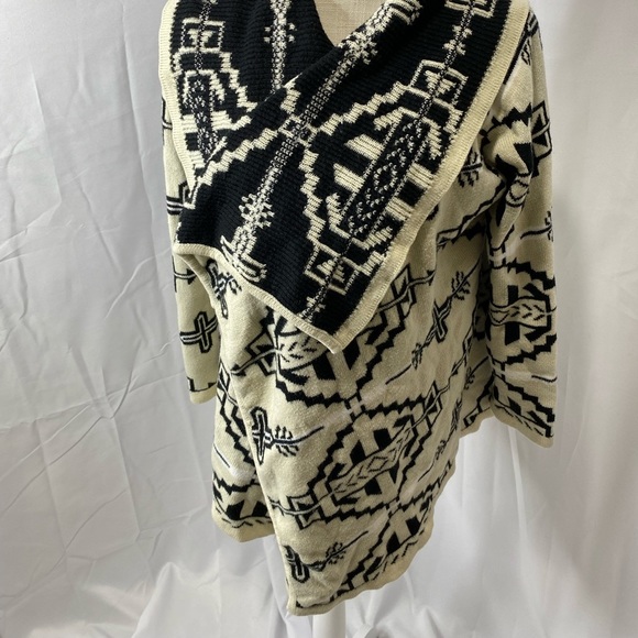 Beulah Style sweater s/m - Picture 8 of 14